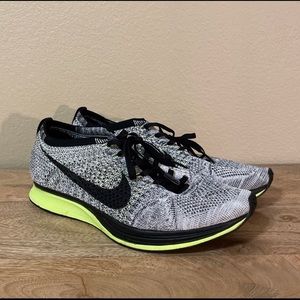 Nike Flyknit Racer Oreo Volt 9.5
